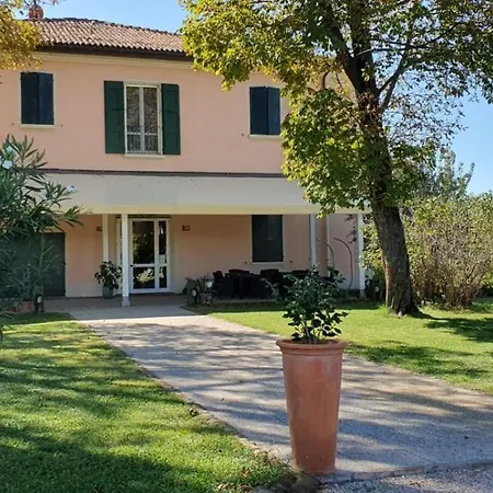 Corte Roveri 3* Bologna