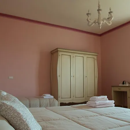 Corte Roveri Bed and Breakfast